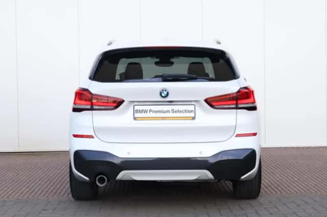 BMW X1 (2022) thumbnail 8