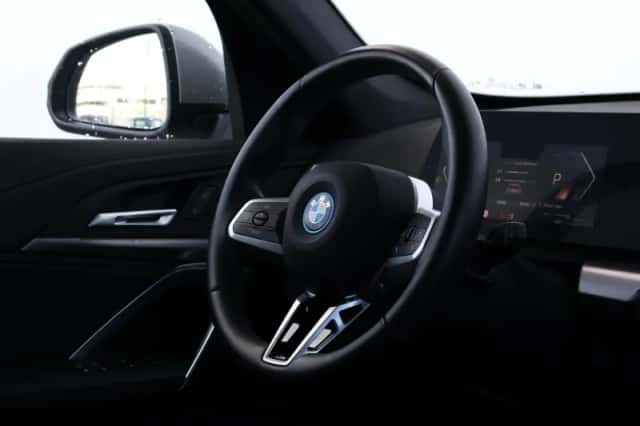 BMW X1 (2025) thumbnail 11