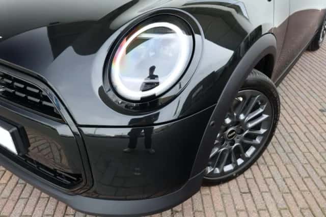 MINI Cabrio (2026) thumbnail 51