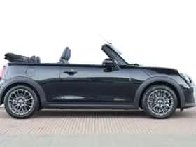 MINI Cabrio (2026) thumbnail 7