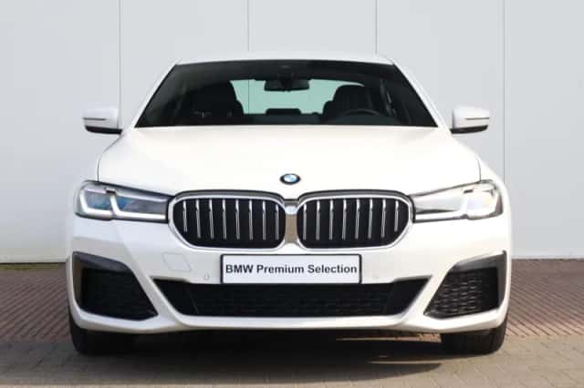 BMW 5-Serie (2021) thumbnail 3