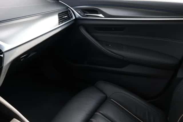 BMW 5-Serie (2021) thumbnail 37