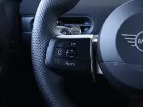 MINI Cooper (2026) thumbnail 18