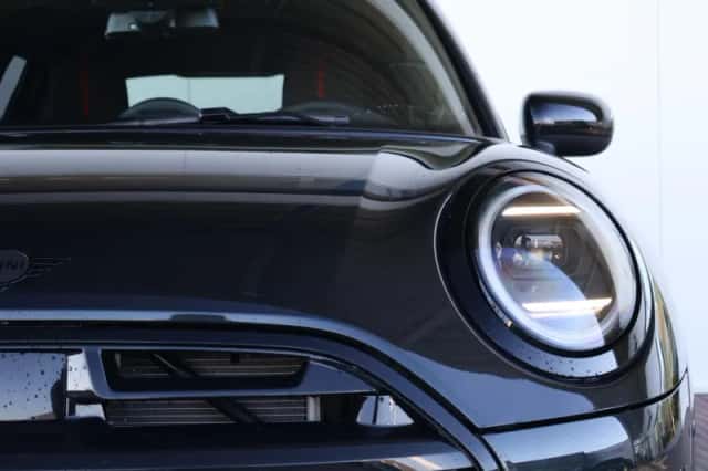 MINI Cooper (2026) thumbnail 3