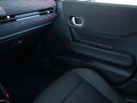 MINI Cooper (2026) thumbnail 38