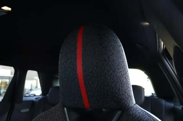 MINI Cooper (2026) thumbnail 43