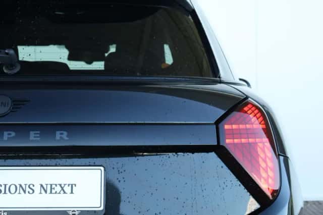 MINI Cooper (2026) thumbnail 9