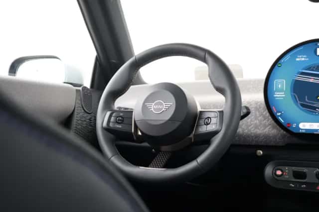 MINI Cooper (2026) thumbnail 13