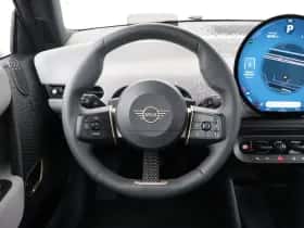 MINI Cooper (2026) thumbnail 16