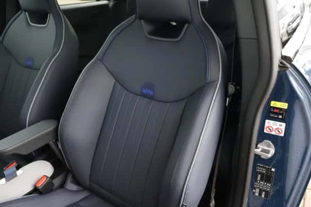 MINI Cooper (2026) thumbnail 40