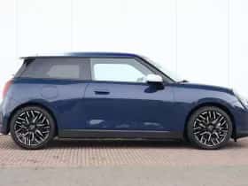 MINI Cooper (2026) thumbnail 5