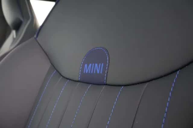 MINI Cooper (2026) thumbnail 42
