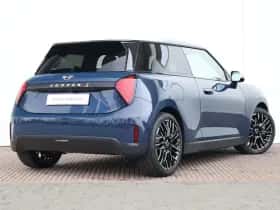 MINI Cooper (2026) thumbnail 7