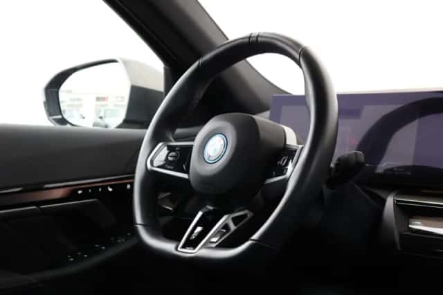 BMW 5-Serie (2024) thumbnail 11
