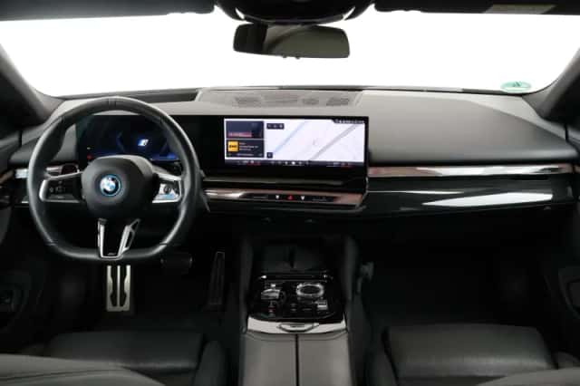 BMW 5-Serie (2024) thumbnail 12