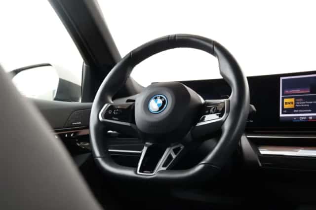 BMW 5-Serie (2024) thumbnail 13