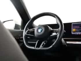 BMW 5-Serie (2024) thumbnail 13