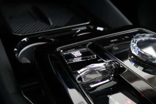 BMW 5-Serie (2024) thumbnail 25