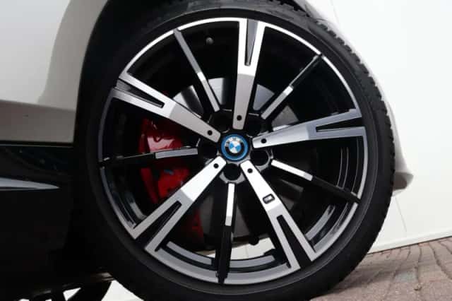 BMW 5-Serie (2024) thumbnail 60