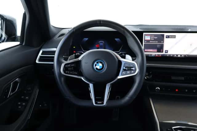 BMW 3-Serie (2024) thumbnail 18