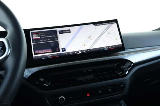 BMW 3-Serie (2024) thumbnail 25