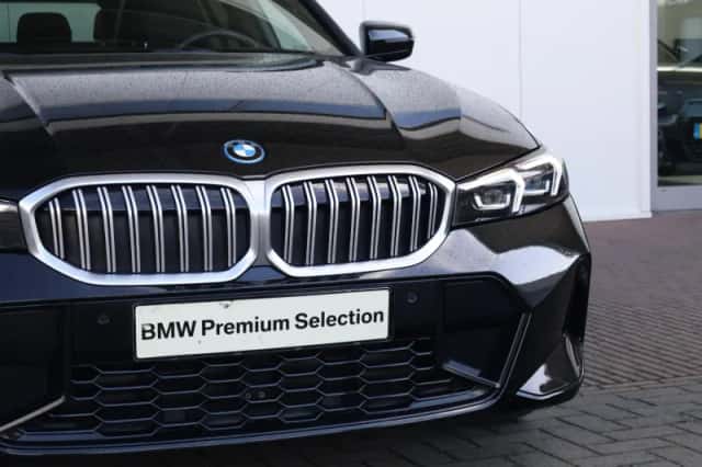 BMW 3-Serie (2024) thumbnail 6