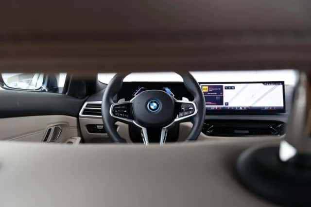 BMW 3-Serie (2025) thumbnail 14