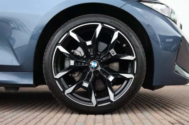 BMW 3-Serie (2025) thumbnail 6