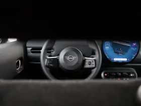 MINI Cooper (2025) thumbnail 14