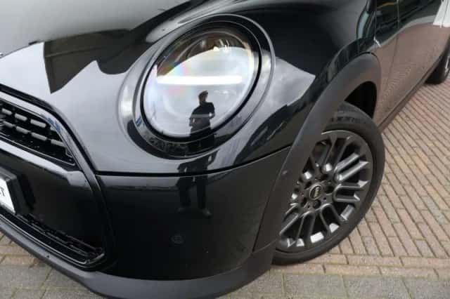 MINI Cooper (2025) thumbnail 43