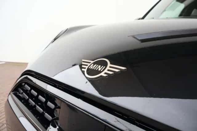 MINI Cooper (2025) thumbnail 44