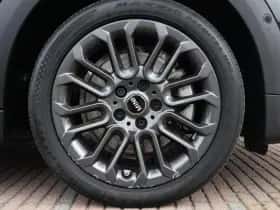 MINI Cooper (2025) thumbnail 6