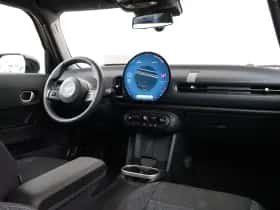 MINI Cooper (2025) thumbnail 10