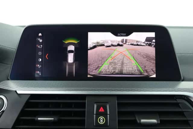 BMW X3 (2021) thumbnail 36