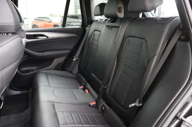 BMW X3 (2021) thumbnail 46