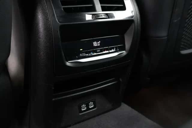 BMW X3 (2021) thumbnail 47
