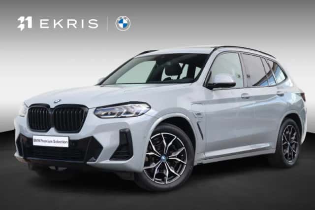 BMW X3 (2022) thumbnail 1