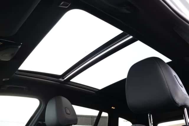 BMW X3 (2022) thumbnail 46