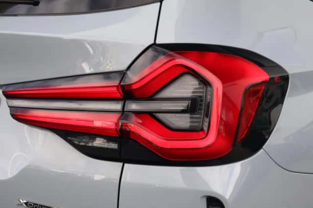 BMW X3 (2022) thumbnail 59