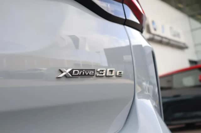 BMW X3 (2022) thumbnail 60