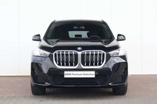 BMW X1 (2025) thumbnail 2