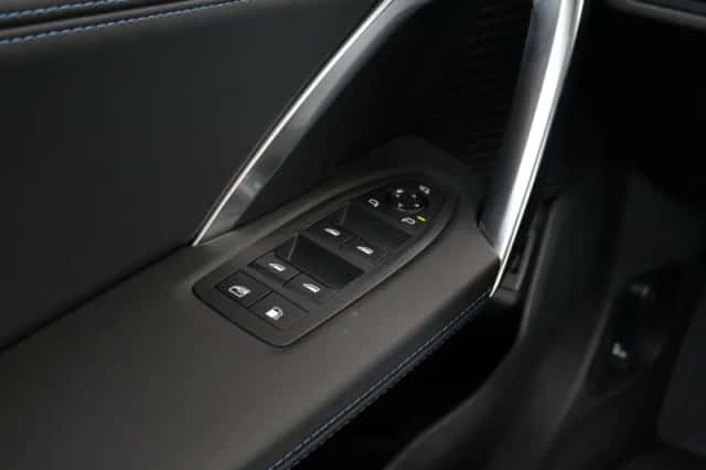 BMW X1 (2025) thumbnail 15