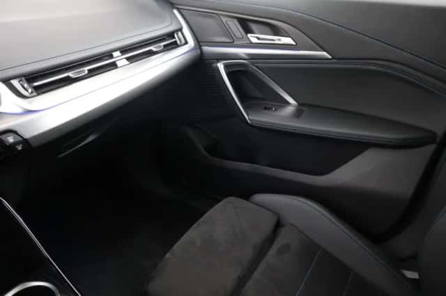 BMW X1 (2025) thumbnail 36