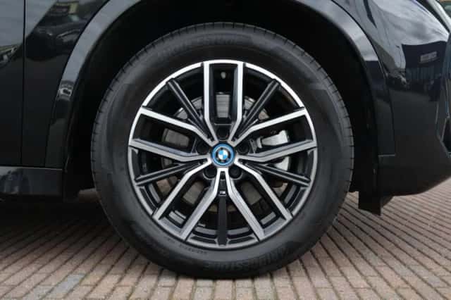 BMW X1 (2025) thumbnail 6