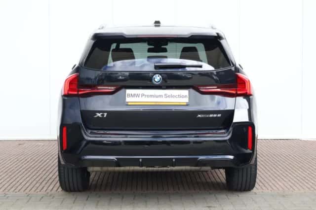 BMW X1 (2025) thumbnail 8