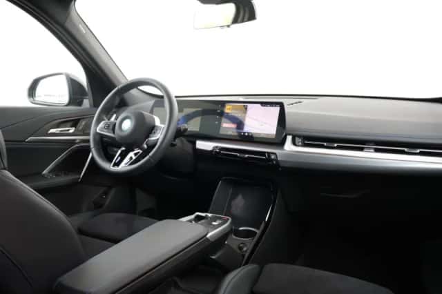 BMW X1 (2025) thumbnail 10