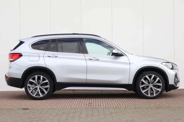 BMW X1 (2020) thumbnail 5