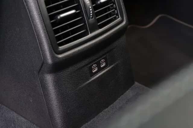 BMW X1 (2020) thumbnail 42