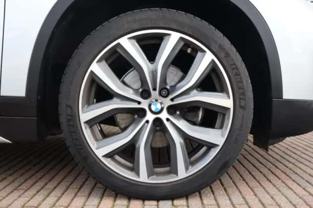 BMW X1 (2020) thumbnail 6