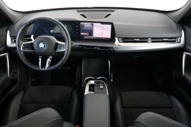 BMW X1 (2025) thumbnail 12